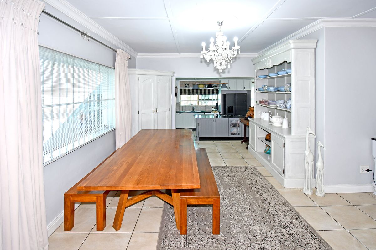 Versatile investment property with strong rental income. - Photo 5