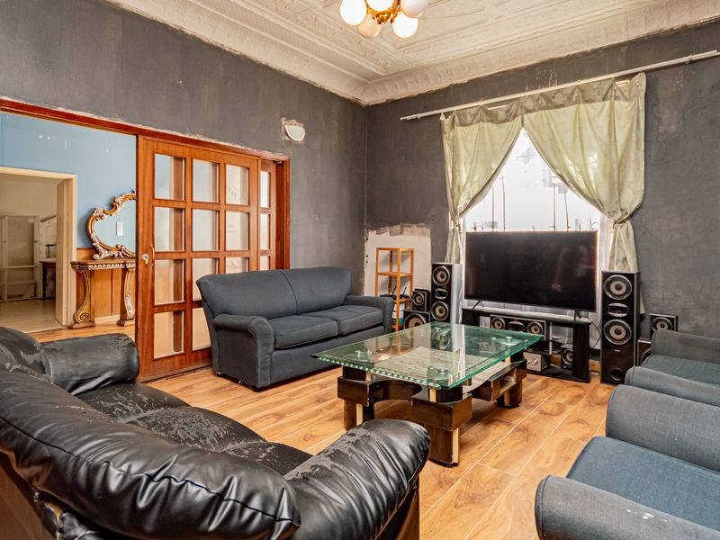 Great value , great location first time buyers - Photo 5