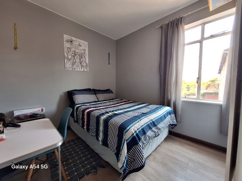 Flat For Sale In Durban - Photo 10
