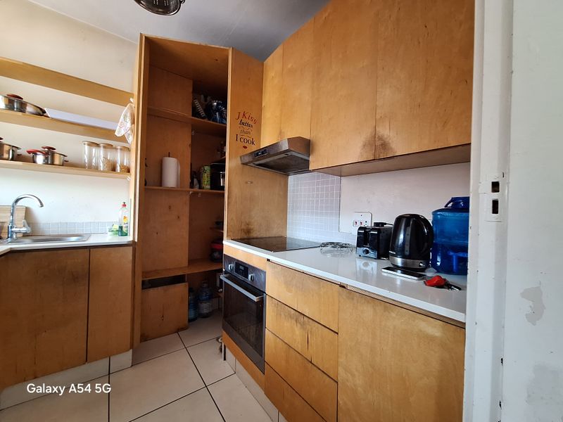 Flat For Sale In Durban - Photo 6