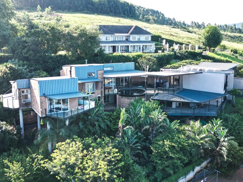 Architect-Designed Home with Panoramic Views and B&B Option - Photo 2