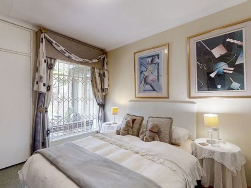 Live Luxury Non-Distressed Auction! Bidding to Start From R1 999 000!!! Beyersparks BEST - Photo 6