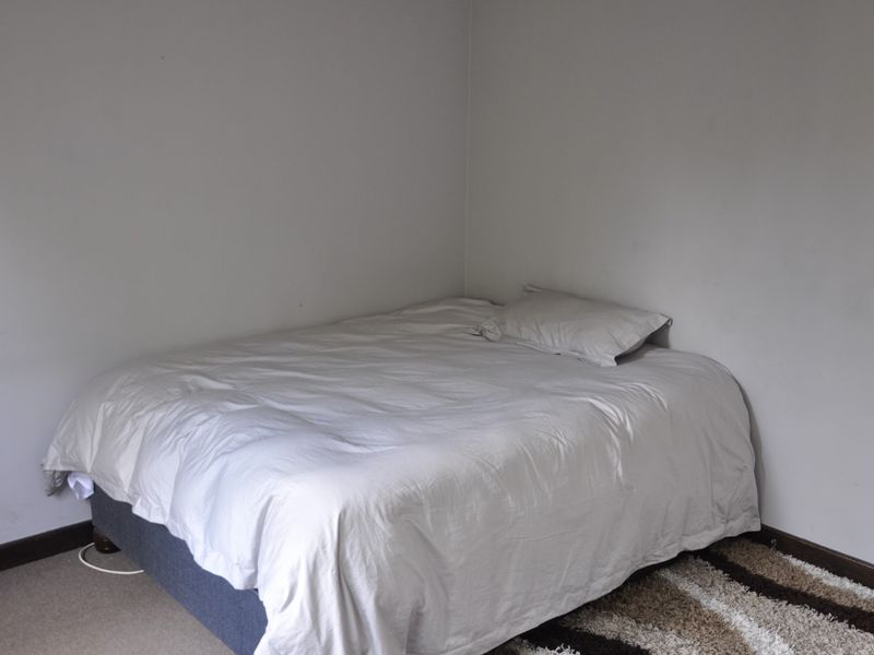 FASTEST SELLER: Stylish 2-Bed Duplex in Dekko Heights! - Photo 9