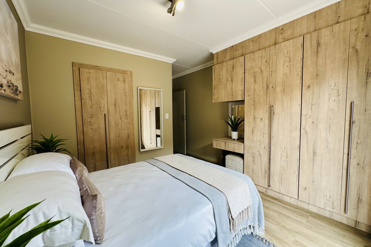 3 Bedroom Apartment for Sale in Roodepark Eco City 2! - Photo 5