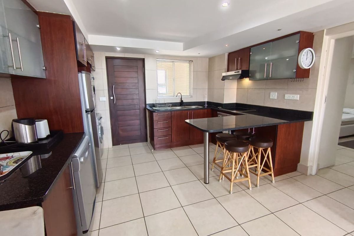 Wake Up To The Ocean- Luxury 2Bed l 2Bath with Unmatched Ocean Views - Photo 3