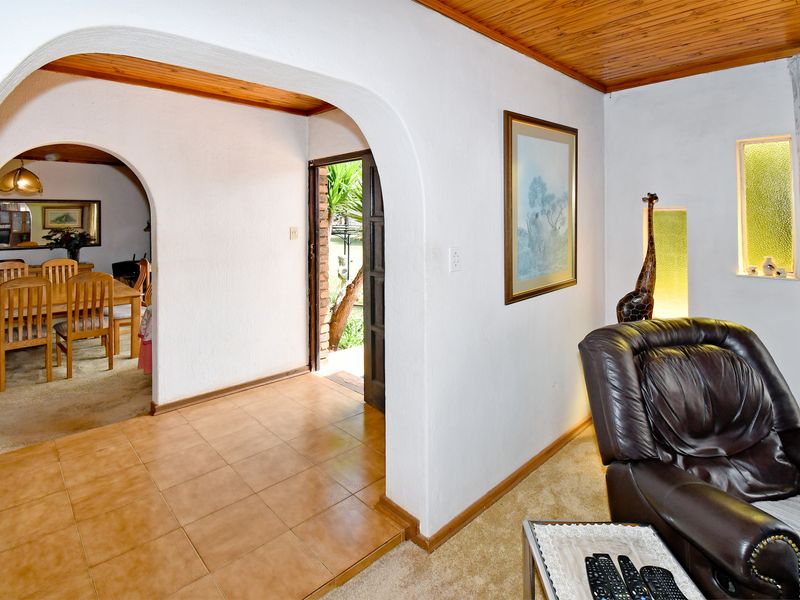 Timeless Country Living with Modern Sustainability - Photo 7