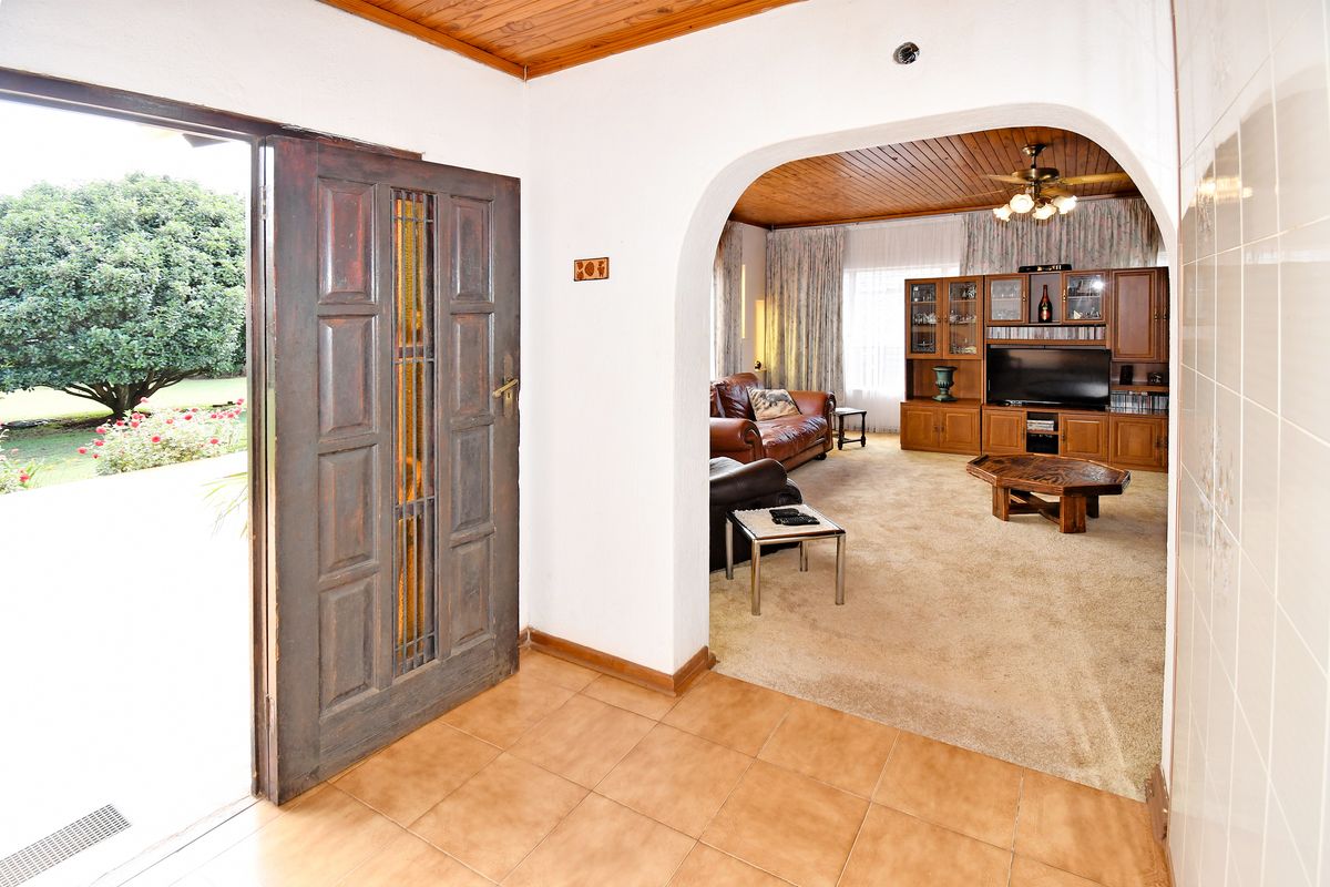 Timeless Country Living with Modern Sustainability - Photo 2