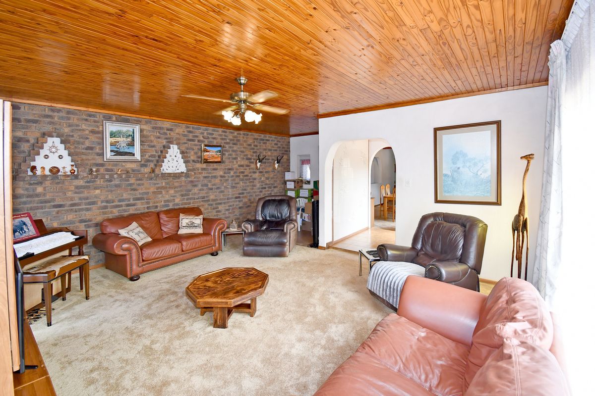 Timeless Country Living with Modern Sustainability - Photo 4