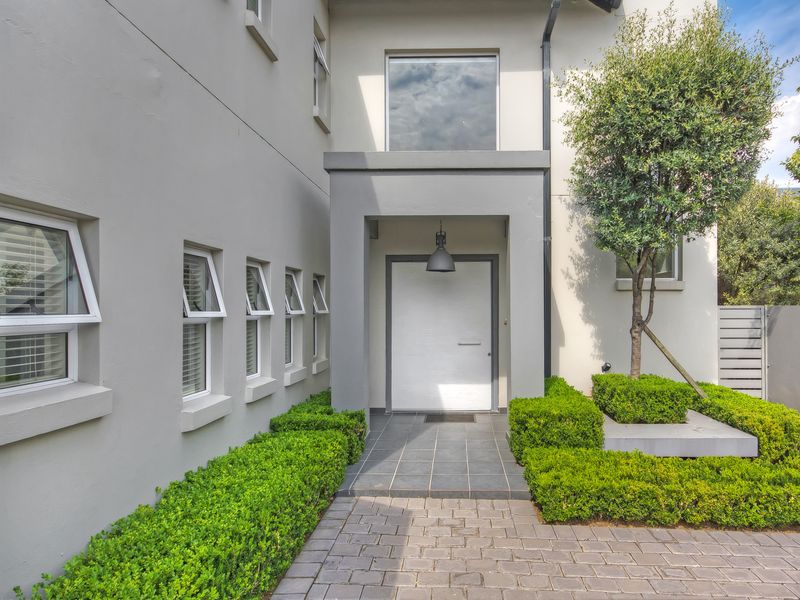 A Cut Above The Rest - Set on a beautiful Natural Reserve!! - Photo 3