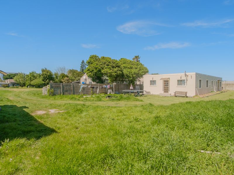 Prime 4,362m2 Rare Find: Two Adjoining Properties with Endless Potential - Develop, Invest or Occupy - Photo 8