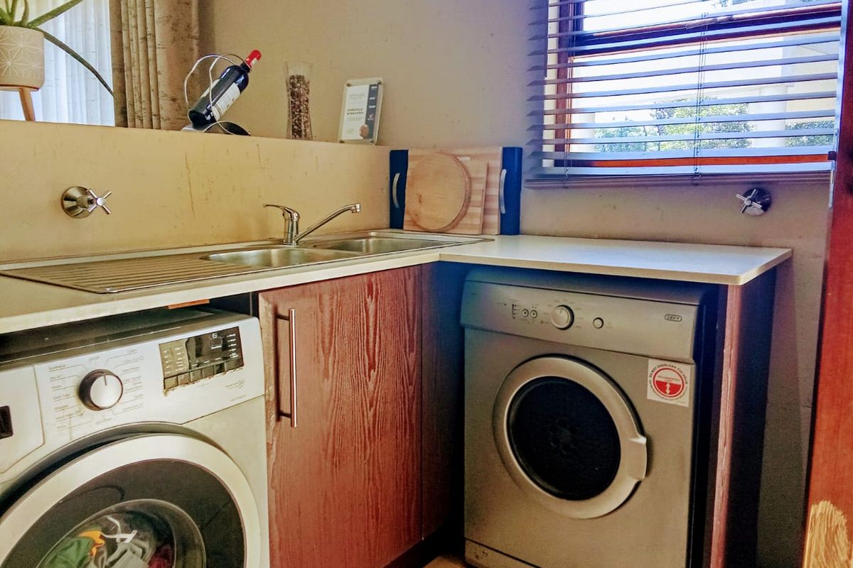 Perfect 3 bedroom 2.5 bathroom house for sale in Le- Miks  Villas,  Randhart - Photo 4