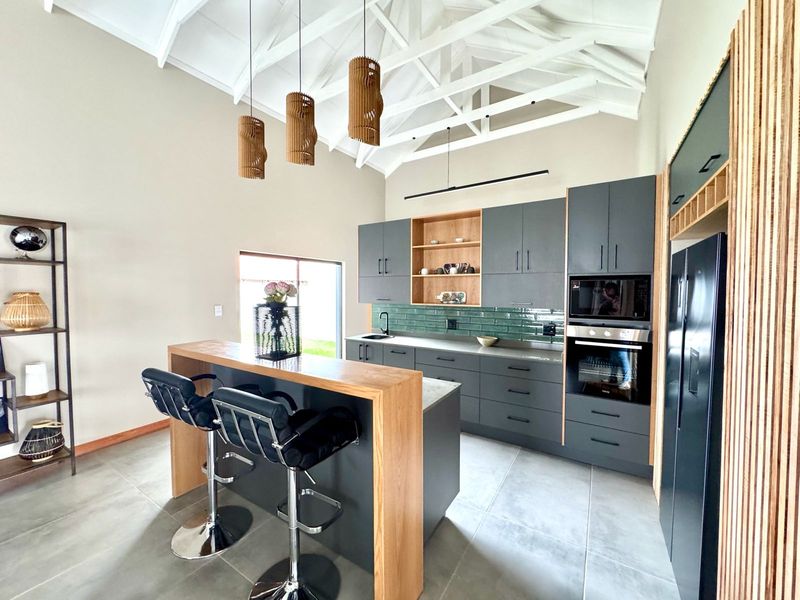 Contemporary Luxury in a Safe and Secure Complex - Photo 5