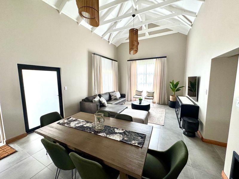 Contemporary Luxury in a Safe and Secure Complex - Photo 4