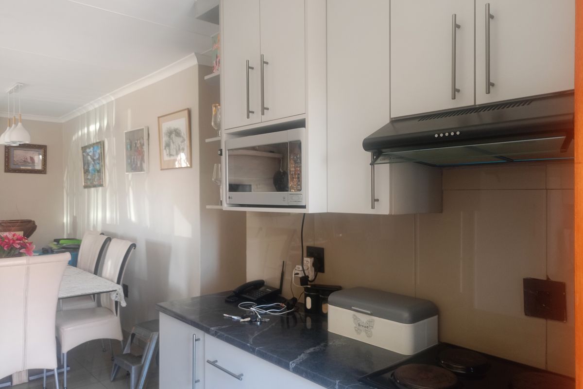 Your dream home awaits! - Photo 4