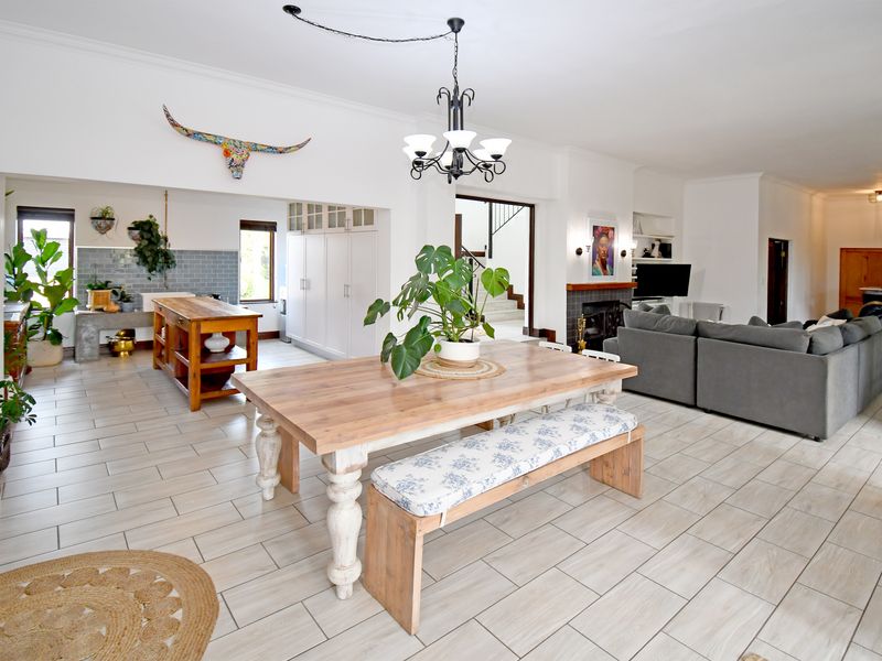 Comfort, Simplicity, and Timeless Blue Valley Farm-style - Photo 9