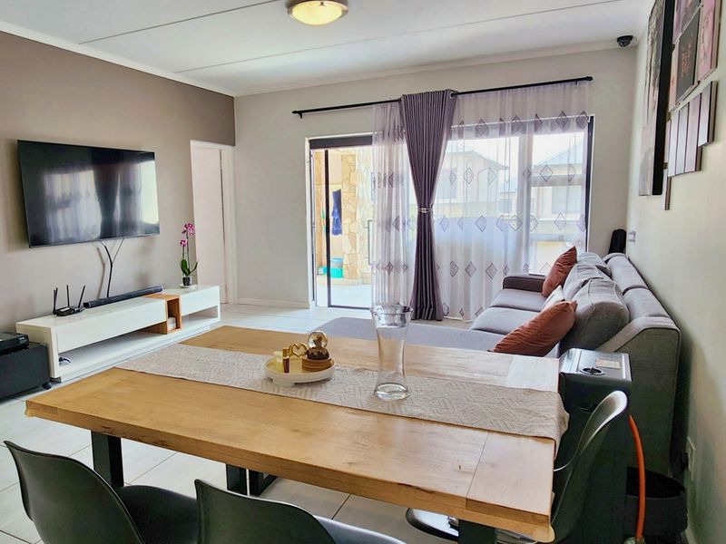 Perfectly Divine Second-Floor Apartment in Kikuyu - Photo 2