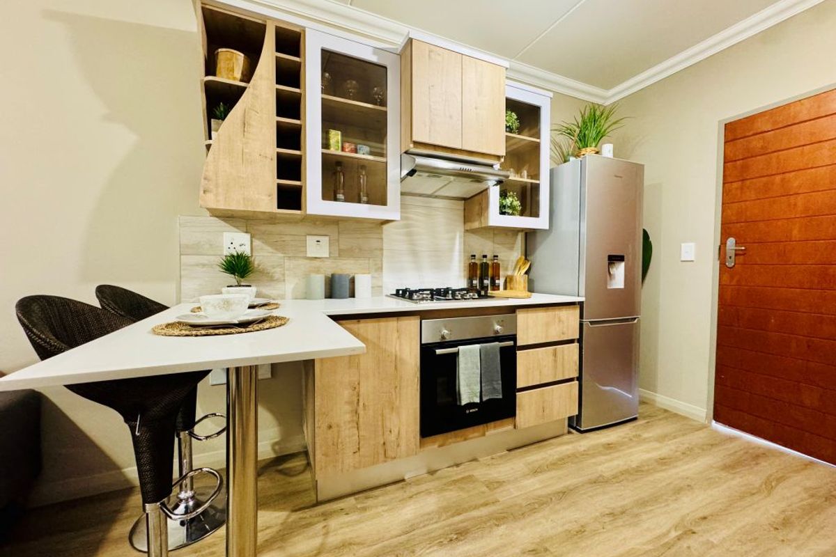 Apartment For Sale In Pretoria - Photo 4