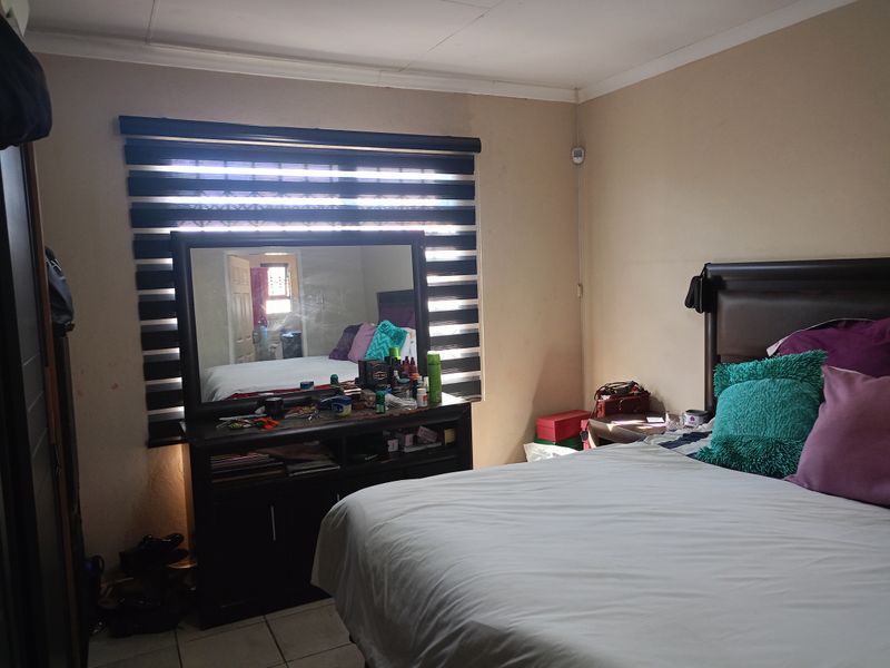 Charming 3-bedroom house for sale in Vanderbijlpark CE 4, perfect for families seeking comfort! - Photo 10