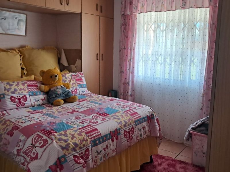 Neat & Secure Home in Sunnyridge, East London - Photo 8