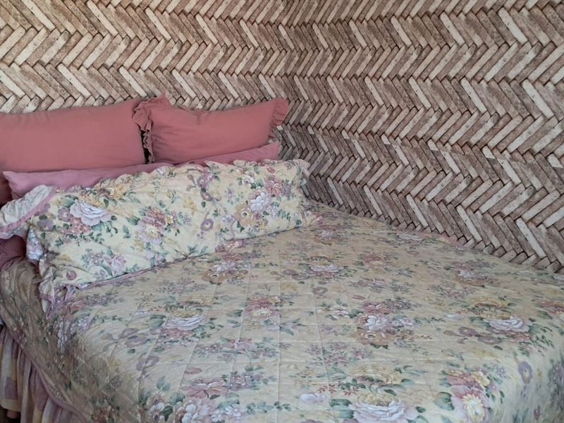 Neat & Secure Home in Sunnyridge, East London - Photo 7