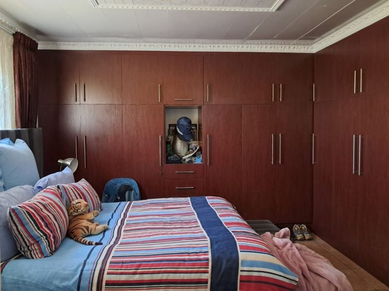 Neat & Secure Home in Sunnyridge, East London - Photo 6