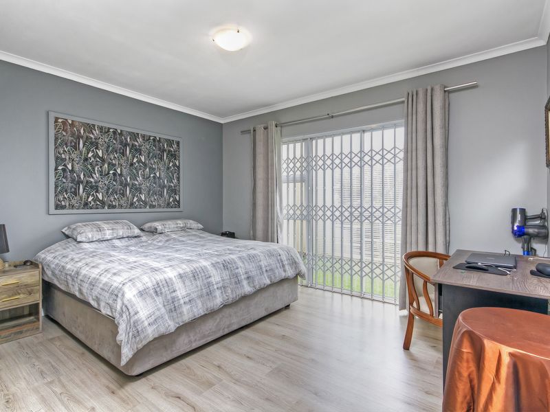 Executive Living and so many options..... - Photo 10