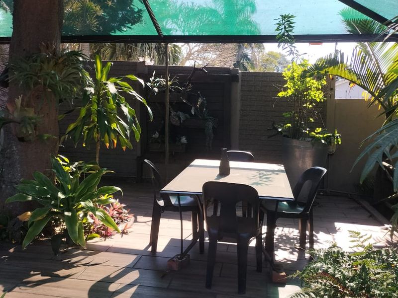 Spacious Family Home with Granny Flat and Two Entrances - Photo 10