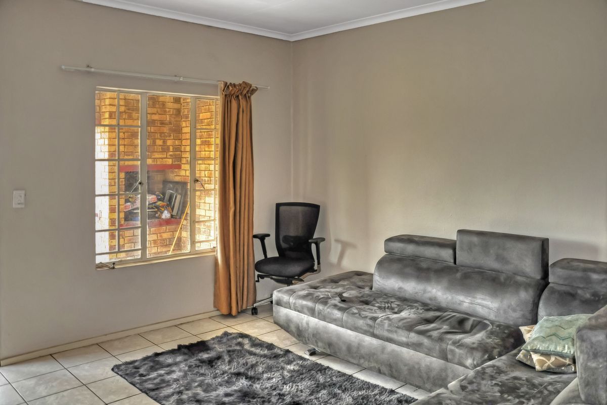 Start your property journey here – affordable, secure, and close to everything you need!" - Photo 5