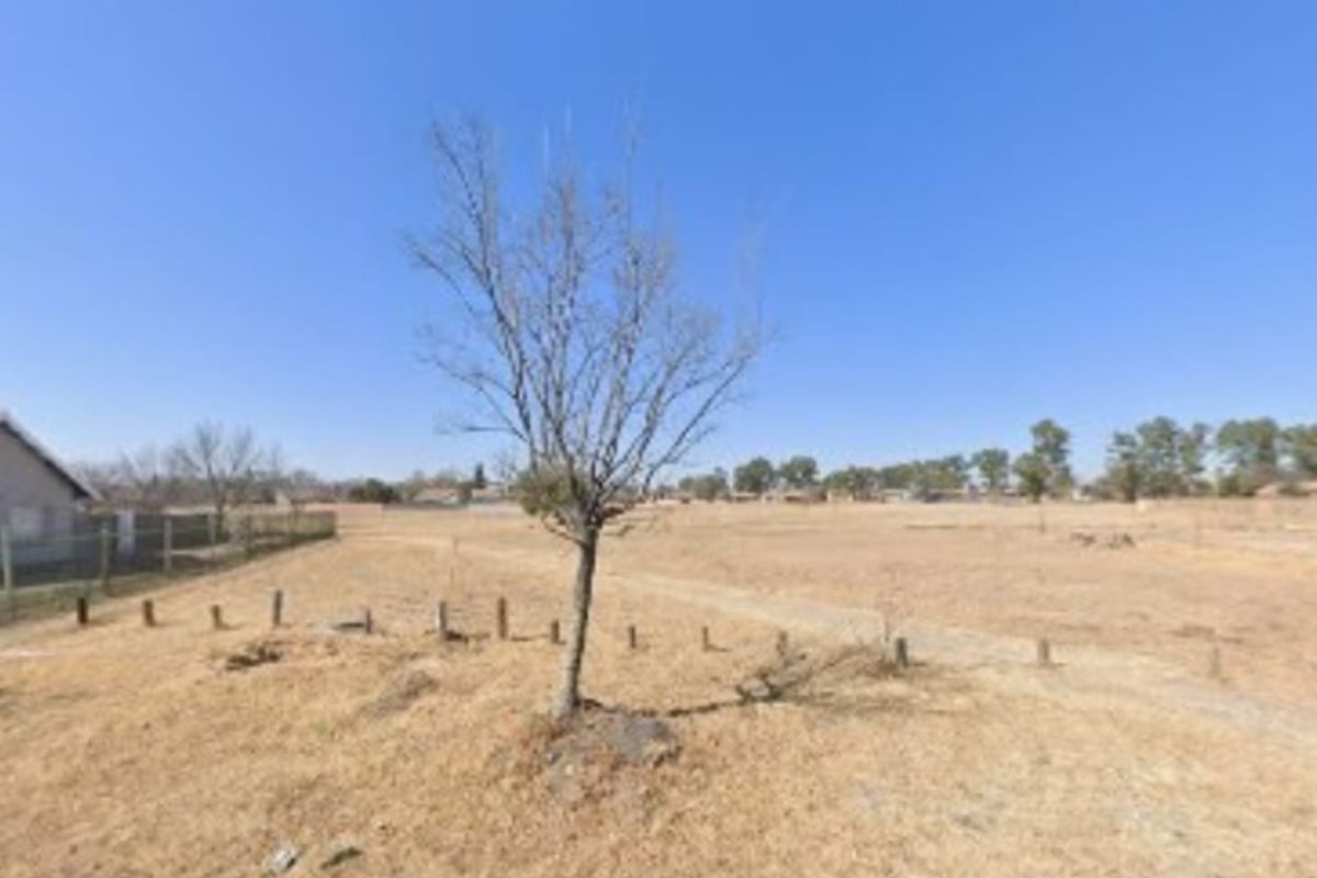 Vacant Land to Build your Dream Home - Photo 3