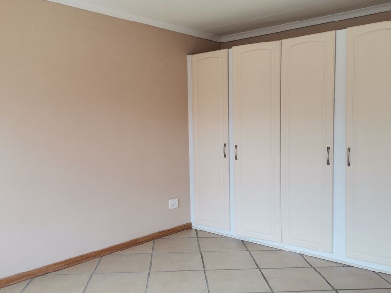 A Townhouse That Simply Works - Photo 9