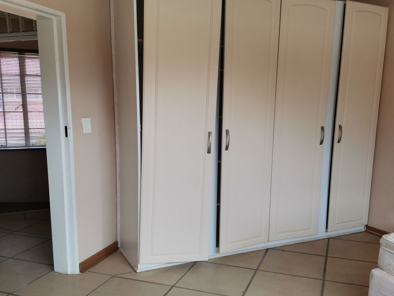 A Townhouse That Simply Works - Photo 6