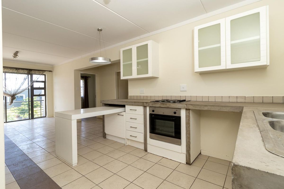 Modern, Light-Filled Apartment in The Paddocks, Dainfern - Photo 4