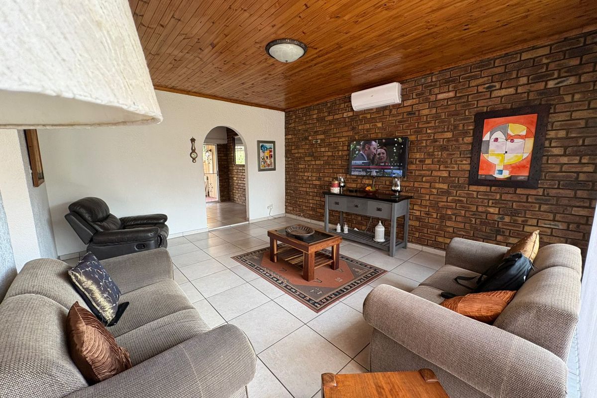 Modern Move In Dream Home - Photo 5