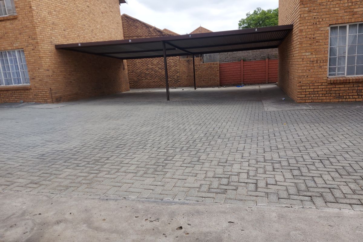 Ground Floor Apartment near CBD, Rustenburg in the market for sale - Photo 5