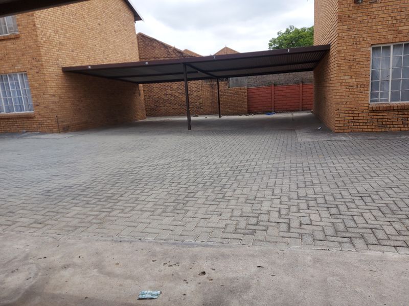 Ground Floor Apartment near CBD, Rustenburg in the market for sale - Photo 5