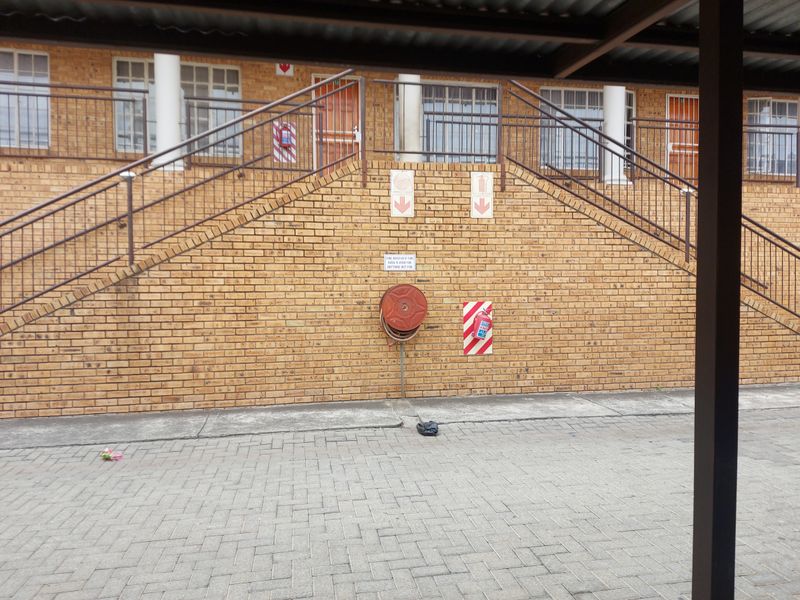 Ground Floor Apartment near CBD, Rustenburg in the market for sale - Photo 6