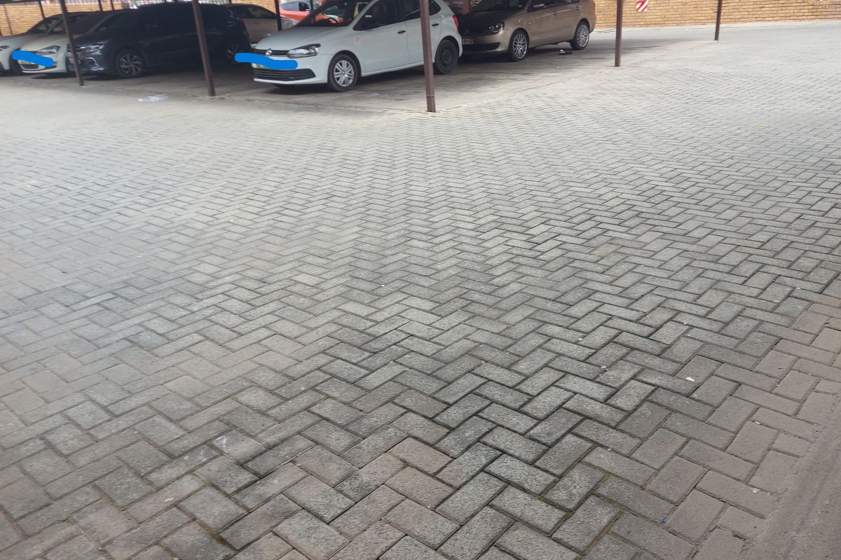 Ground Floor Apartment near CBD, Rustenburg in the market for sale - Photo 4