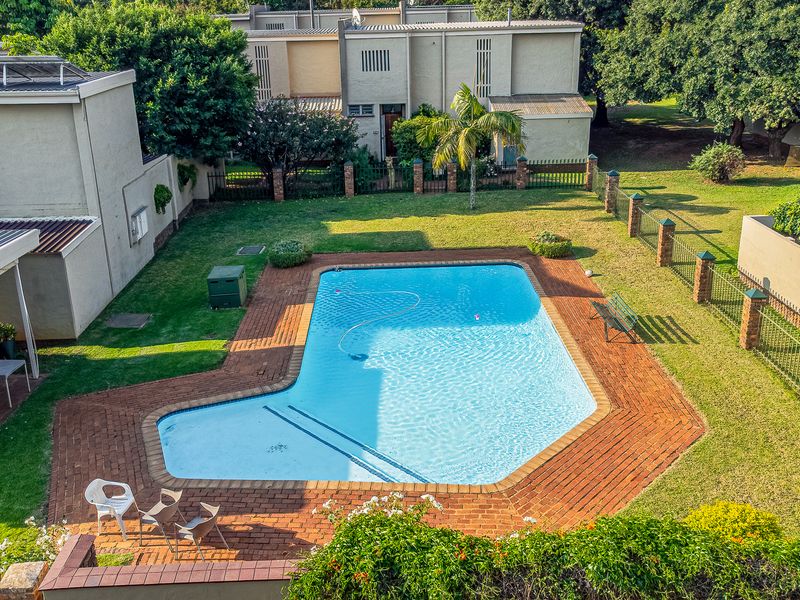 Calling All Investors!!!  Tenant & Good Rental Income In Place! - Photo 2