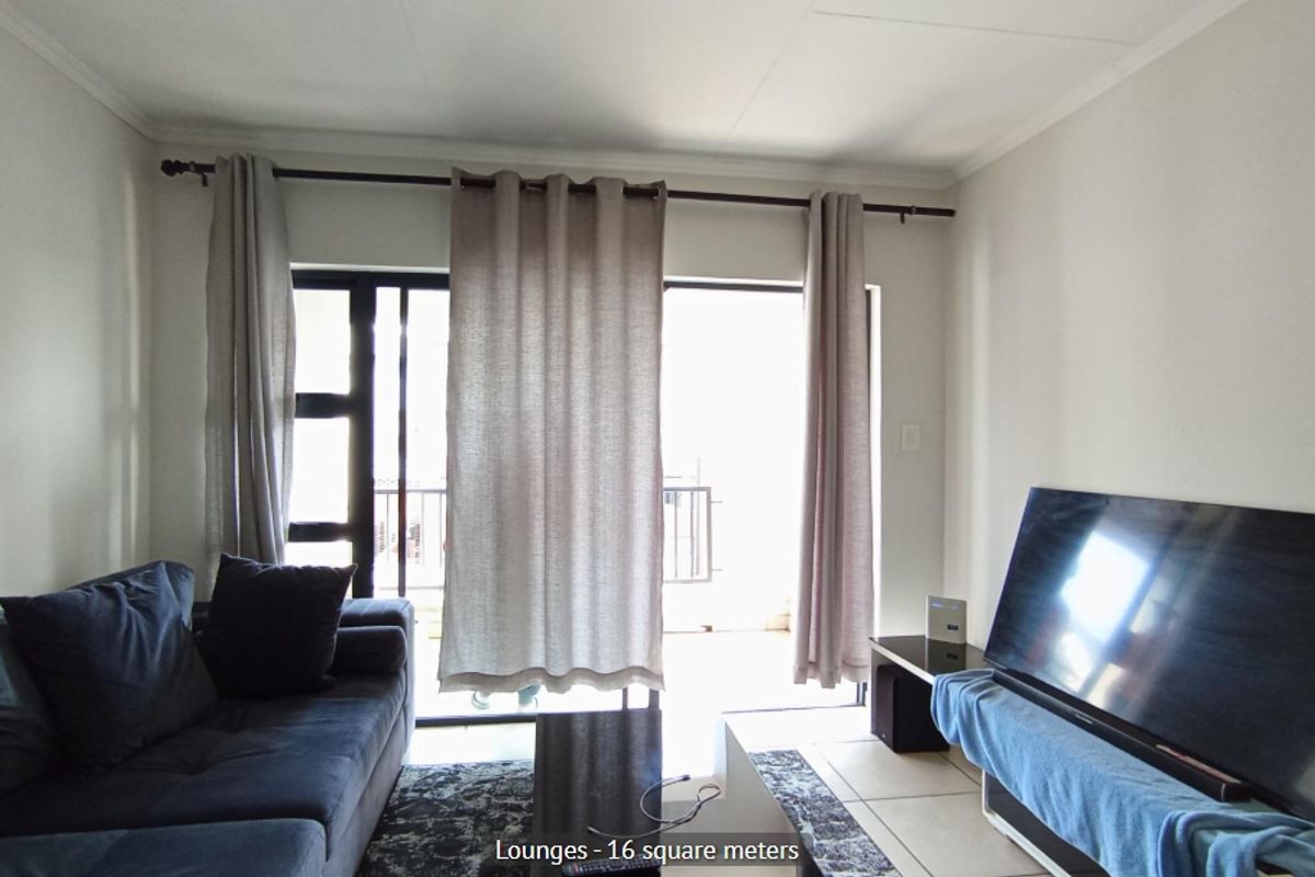 Sophisticated City-Style Living — 1-Bed Bachelor in Prime Area - Photo 4