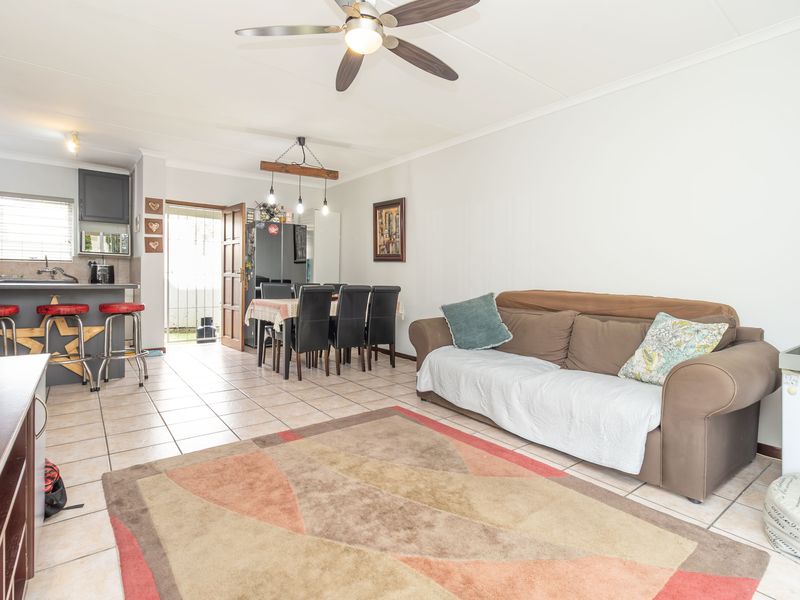 2-Bedroom Garden Apartment – Modern, Secure & Packed with Extras! - Photo 6