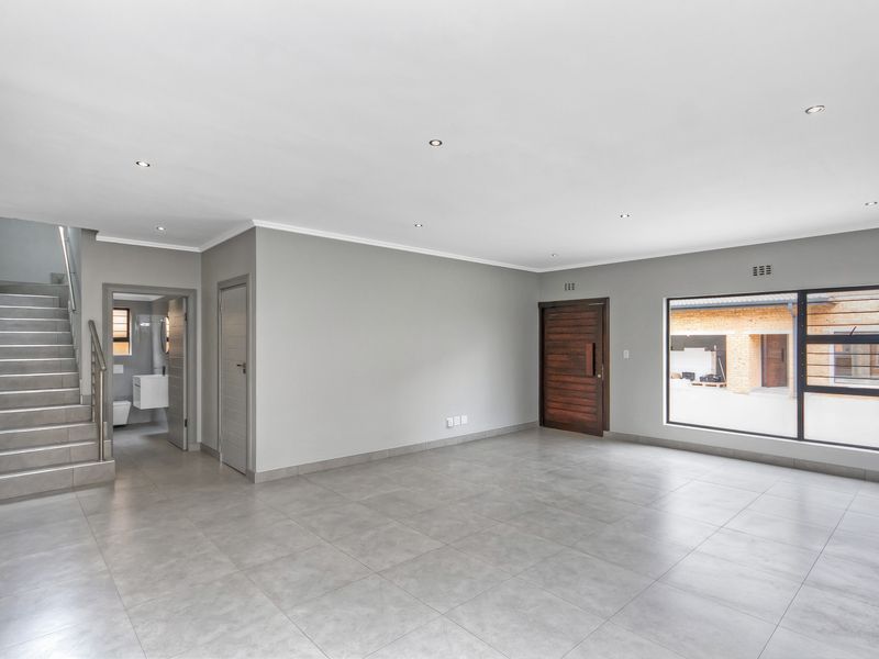 Luxury Full-Title Homes in Newmarket Park From R3,150,000 - R3,200,000 - Photo 9