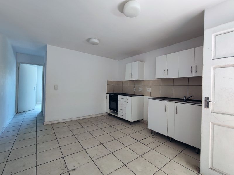 Apartment in Square On Tenth - Photo 4