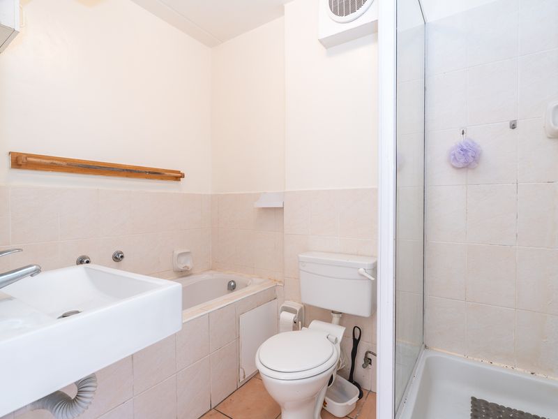 Two Bedroom Apartment - Photo 8