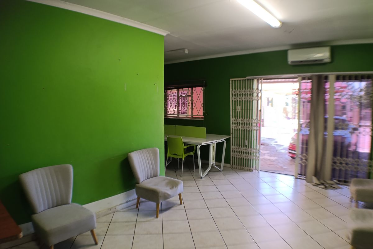 Income Generating Property in Prime Location - Photo 4