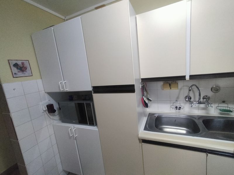 Move-In Ready Retirement Home with Peaceful Surroundings - Photo 8