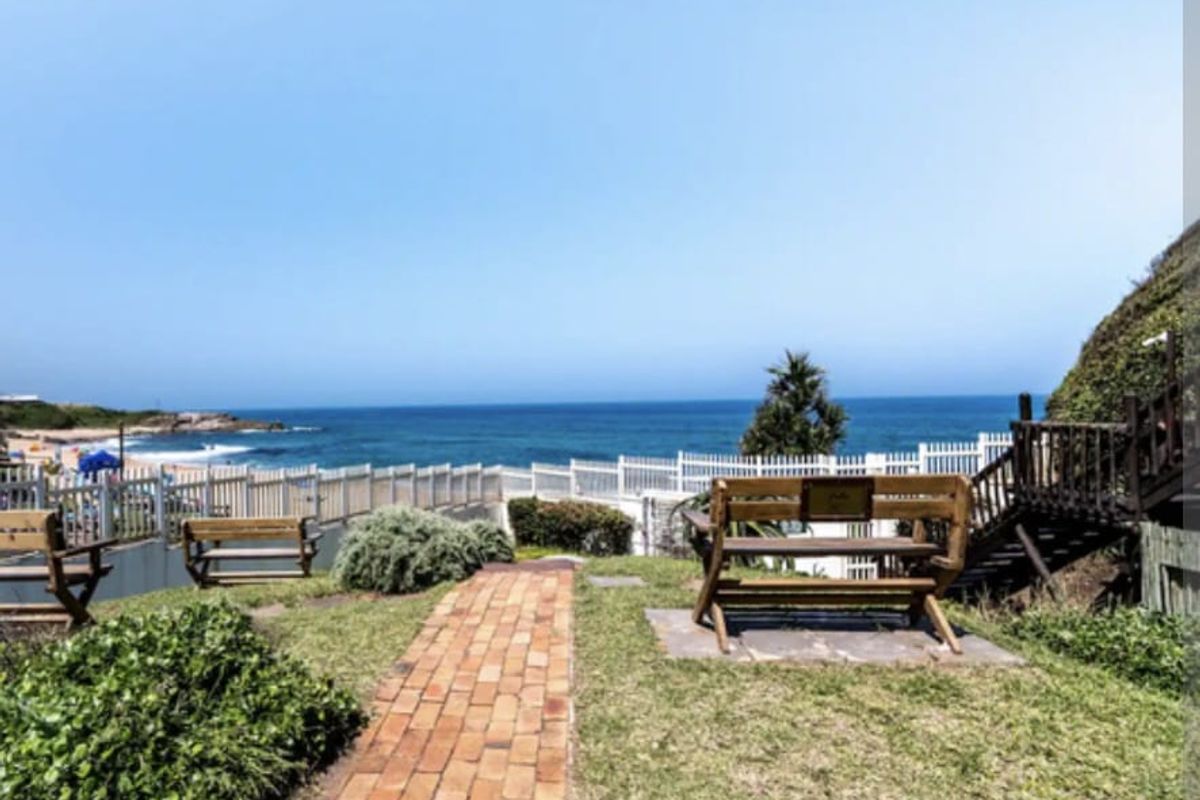 Prime Lock Up and Go Coastal Apartment in  Santorini Thompsons Bay Ballito - Photo 3