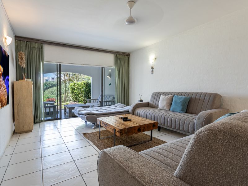 Prime Lock Up and Go Coastal Apartment in  Santorini Thompsons Bay Ballito - Photo 10