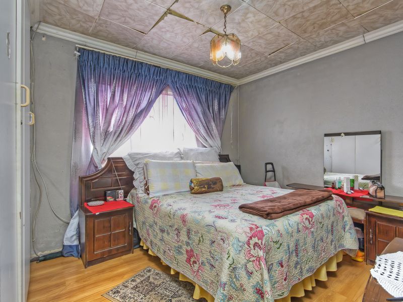 Excellent Investment & Family Home in Rabie Ridge - Photo 8