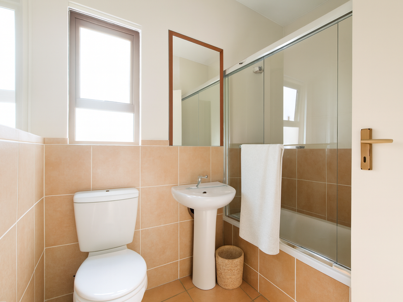 Modern 2-Bedroom Loft Apartment in a Secure Lifestyle Complex Near Monte Casino - Photo 9