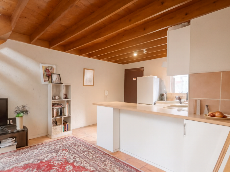 Modern 2-Bedroom Loft Apartment in a Secure Lifestyle Complex Near Monte Casino - Photo 5